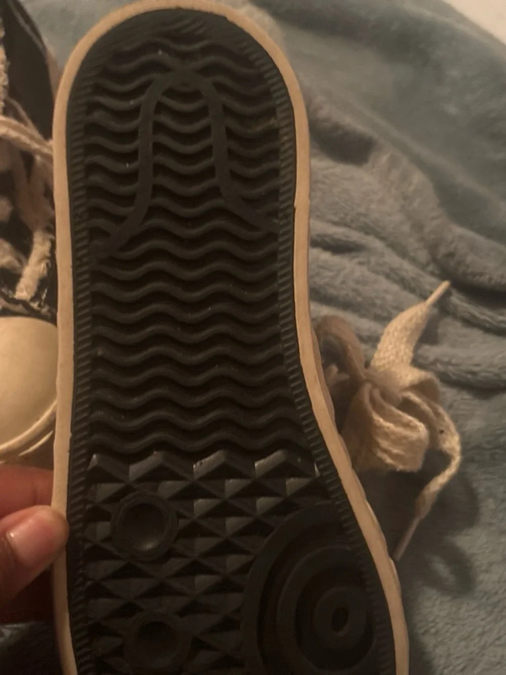 SHEIN Black Quilted Platform Sneakers with Cream Sole